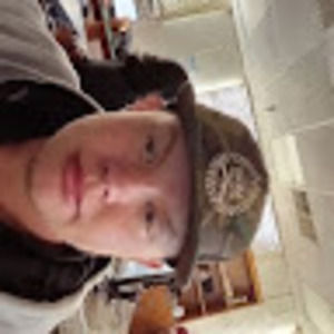 Meet your Posher, Aaron